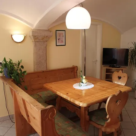 Апартаменты In Weibig Mit Garten