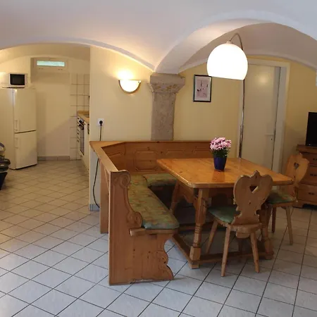 In Weibig Mit Garten