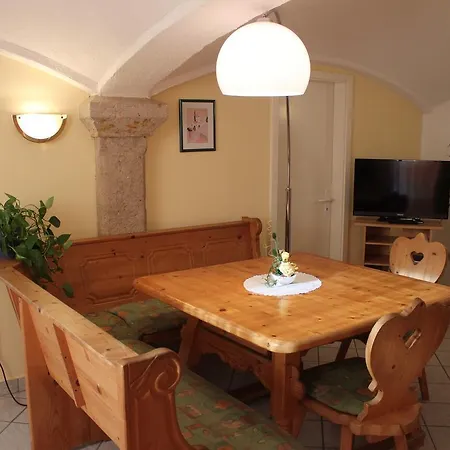 Апартаменты In Weibig Mit Garten